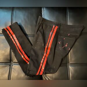 Fashion Nova Men distressed jeans with paint splatter design